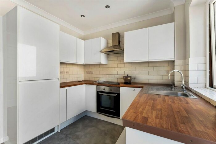 2 Bedroom Flat To Rent In Caversham House, Lady Booth Road, Kingston Upon Thames, Surrey, KT1