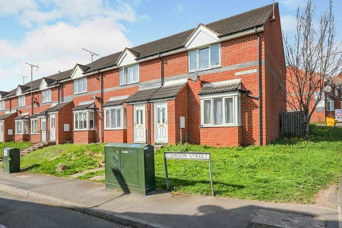 2 Bedroom House To Rent In Carr Hill Court, Doncaster, South Yorkshire, DN4