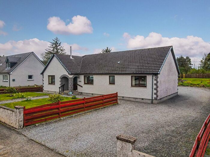 4 Bedroom Bungalow For Sale In Glenavon, Milnclarin Way, Lairg, Sutherland, IV27