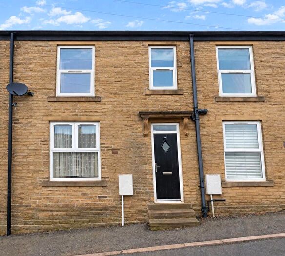 2 Bedroom Terraced House For Sale In Ford Hill, Queensbury, Bradford, BD13