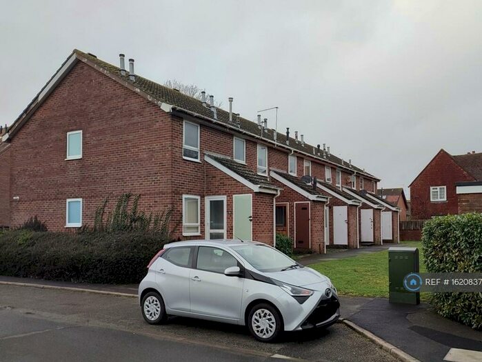 1 Bedroom Flat To Rent In Kensington Road, Chichester, PO19