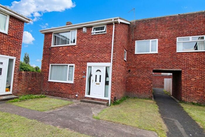 4 Bedroom Semi-Detached House For Sale In Hepple Court, Blyth, NE24