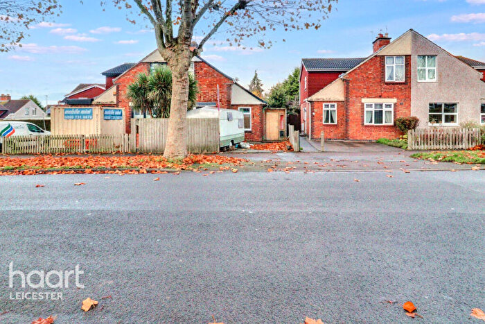 2 Bedroom Semi Detached House For Sale In Heathcott Road, Leicester, LE2