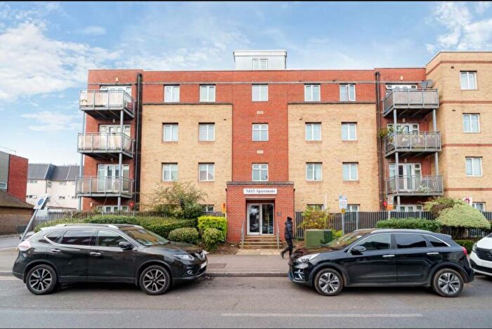 2 Bedroom Flat For Sale In Wexham Road, Slough, SL1