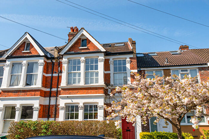 4 Bedroom Terraced House For Sale In Chancellor Grove, West Dulwich, London, SE21