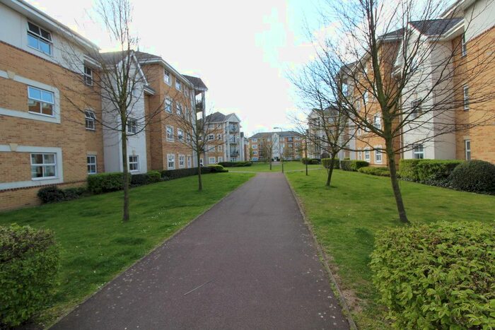 2 Bedroom Flat To Rent In International Way, Sunbury-On-Thames, TW16