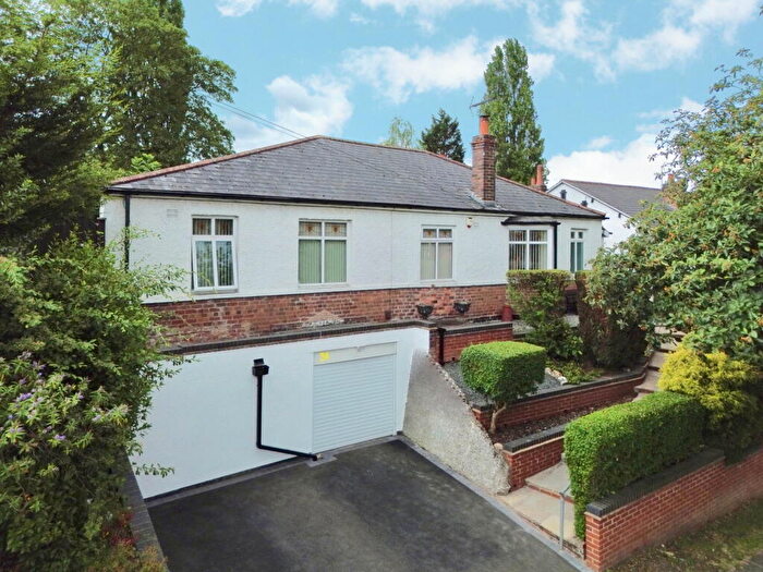 3 Bedroom Detached House For Sale In Cole Bank Road, Hall Green, B28