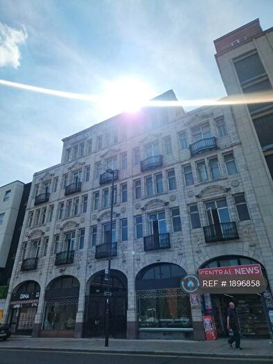 3 Bedroom Flat To Rent In Fitzalan Square, Sheffield, S1