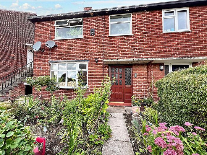 3 Bedroom Terraced House For Sale In Bedford Grove, Cadishead, M44
