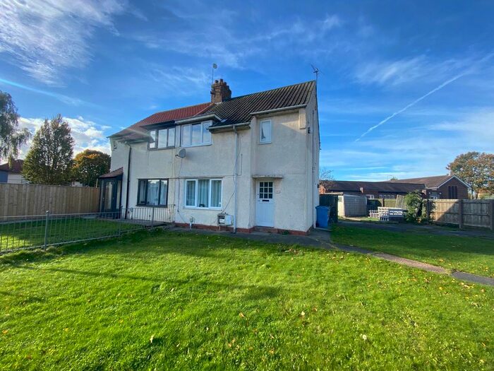 3 Bedroom Semi-Detached House To Rent In 1st Avenue, Hull HU6