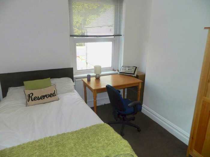 4 Bedroom House To Rent In Malefant Street, Cathays, CF24