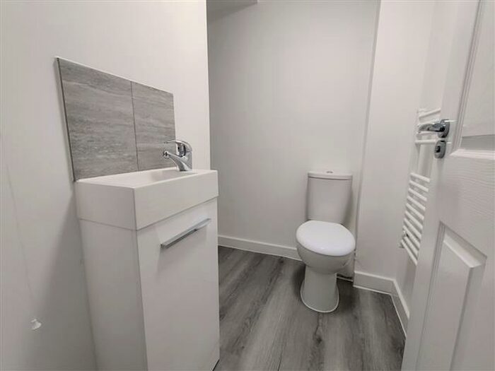 1 Bedroom Apartment To Rent In Moor Street, Brierley Hill, DY5