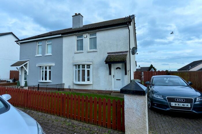 3 Bedroom Semi-Detached House For Sale In Altan Place, Dunmurry, Belfast, BT17