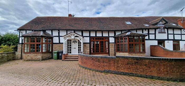 1 Bedroom End Of Terrace House To Rent In Kingsland, HR6