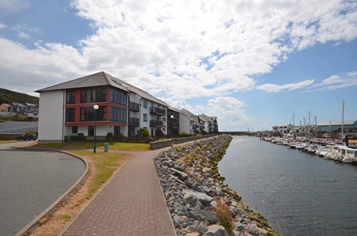 2 Bedroom Flat To Rent In Y Lanfa, Trefechan, SY23