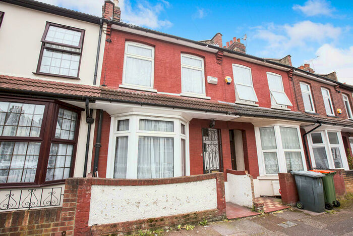 2 Bedroom Terraced House To Rent In Falcon Street, London, E13