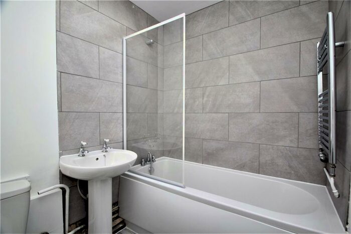 2 Bedroom Apartment To Rent In Cricketers Parade, Broadwater Street West, Worthing, West Sussex, BN14