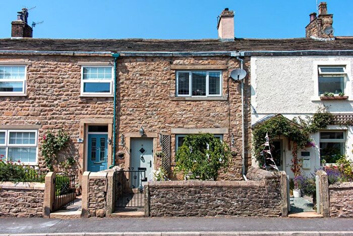 2 Bedroom Terraced House For Sale In Whalley Road, Sabden, Lancashire, BB7