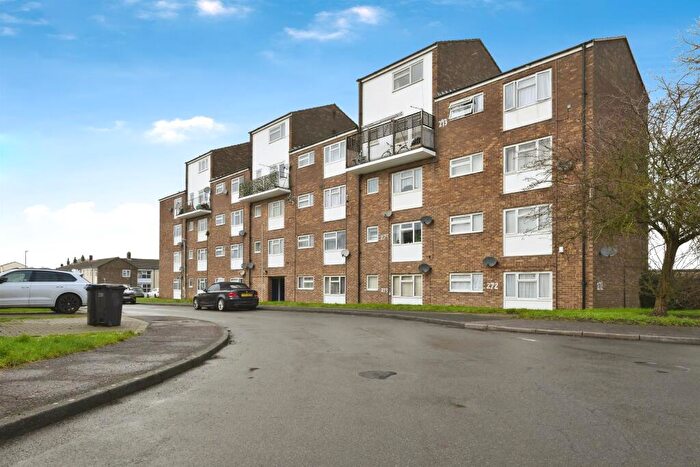 1 Bedroom Flat For Sale In Rivermill, Harlow, CM20