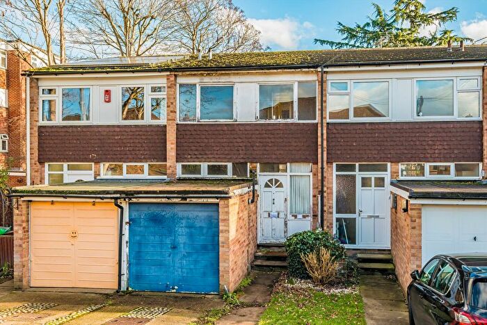 3 Bedroom Terraced House For Sale In Edward Close, Hampton Hill, TW12