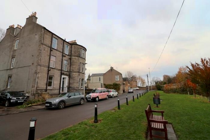 2 Bedroom Flat To Rent In School Green, Lasswade, EH18