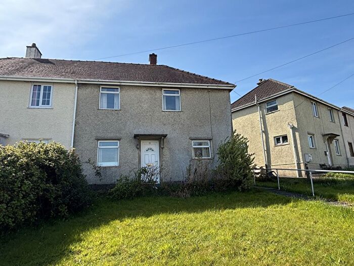 3 Bedroom Semi-Detached House For Sale In Heol Y Garreg Las, Llandeilo, Carmarthenshire., SA19