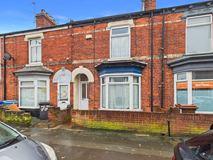 2 Bedroom Terraced House For Sale In Worthing Street, Hull, HU5