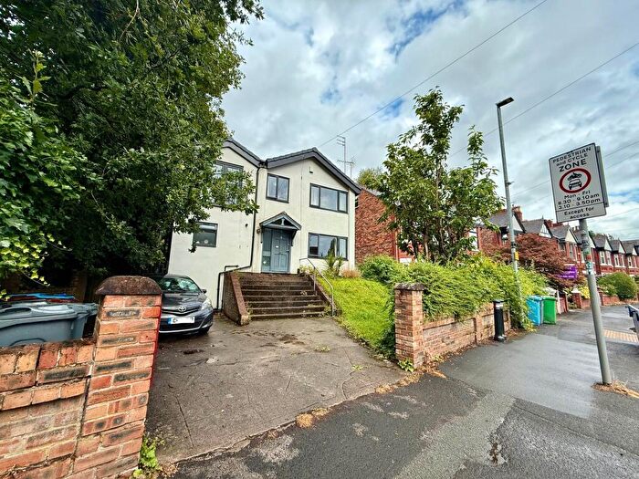 4 Bedroom Detached House To Rent In Brookburn Road, Chorlton, M21