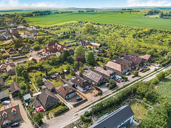 4 Bedroom Detached House For Sale In The Winnaway, Harwell, OX11