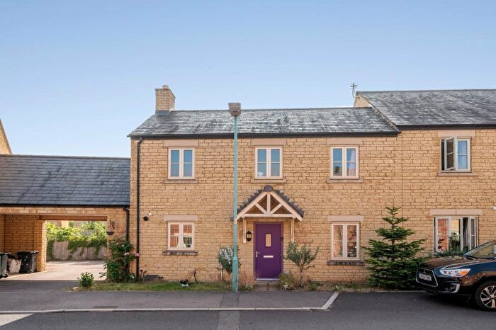 3 Bedroom End Of Terrace House To Rent In Moreton In Marsh, Gloucestershire, GL56