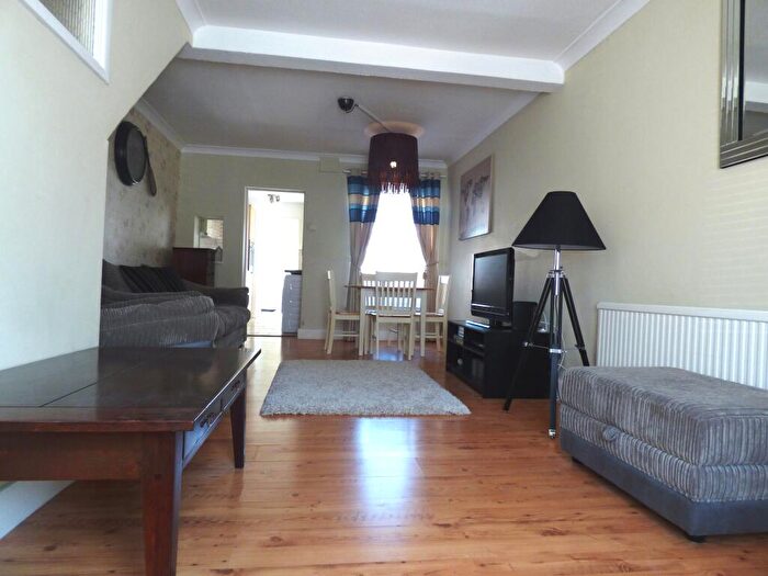 2 Bedroom House To Rent In Adames Road, Portsmouth, PO1