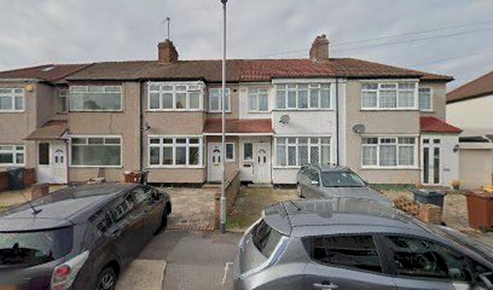 3 Bedroom Terraced House To Rent In Temple Avenue, Dagenham, RM8