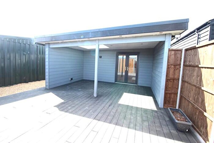 1 Bedroom Property To Rent In Annex, Shrubbery Lane, Wilden, MK44