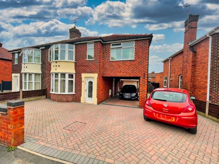 3 Bedroom Semi-Detached House To Rent In Warmingham Lane, Middlewich, Cheshire, CW10