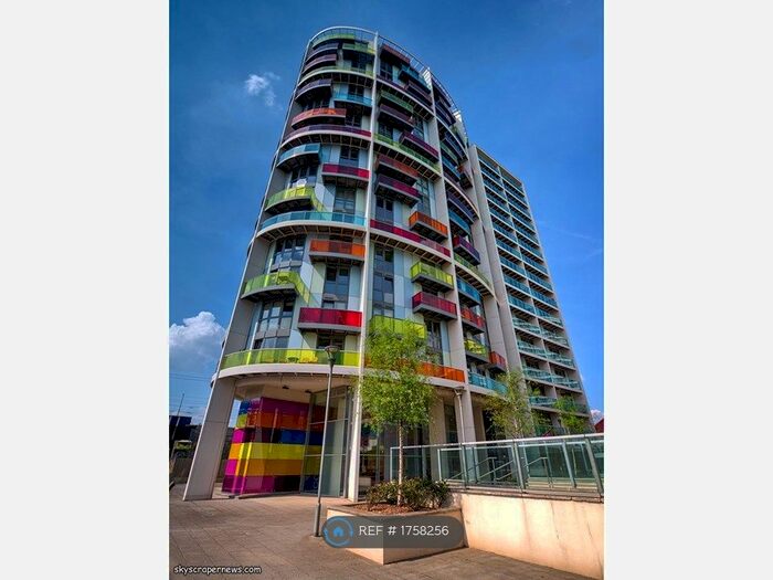 2 Bedroom Flat To Rent In Icona Point, London, E15