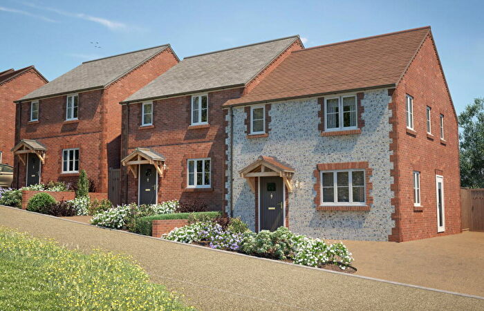 3 Bedroom Semi-Detached House For Sale In Monarchs View, Findon Village, BN14