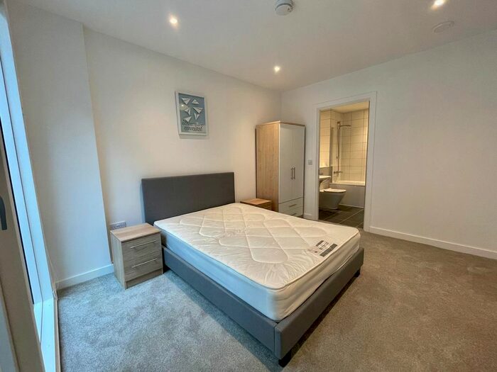 1 Bedroom Flat To Rent In Tib Street, Manchester, M1