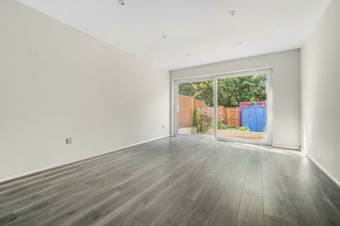 3 Bedroom Terraced House To Rent In Birch Hill, Bracknell, RG12