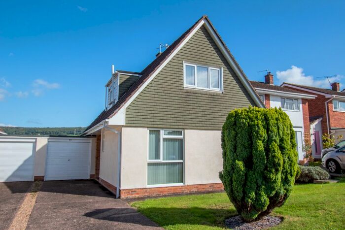 3 Bedroom Detached House For Sale In Chineway Gardens, Ottery St. Mary, EX11