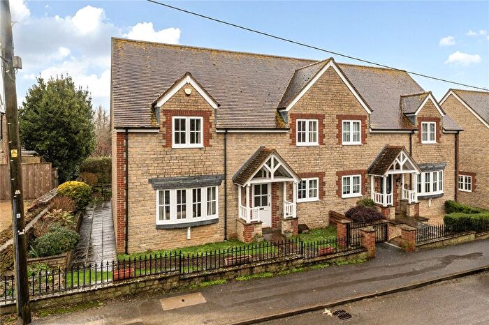 4 Bedroom Semi Detached House For Sale In Gainsborough, Milborne Port, Sherborne, Somerset, DT9