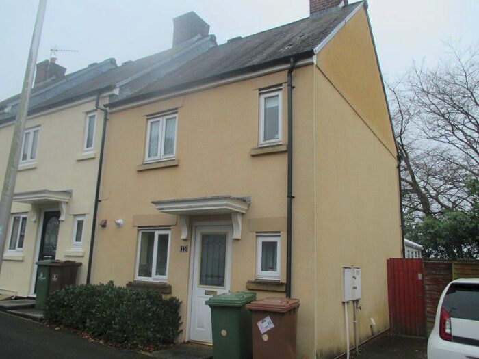 2 Bedroom Property To Rent In Vanguard Close, Plymouth, Devon, PL5
