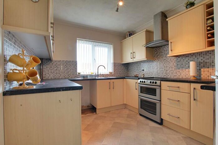 2 Bedroom Semi-Detached Bungalow For Sale In Green Park, Chatteris, PE16