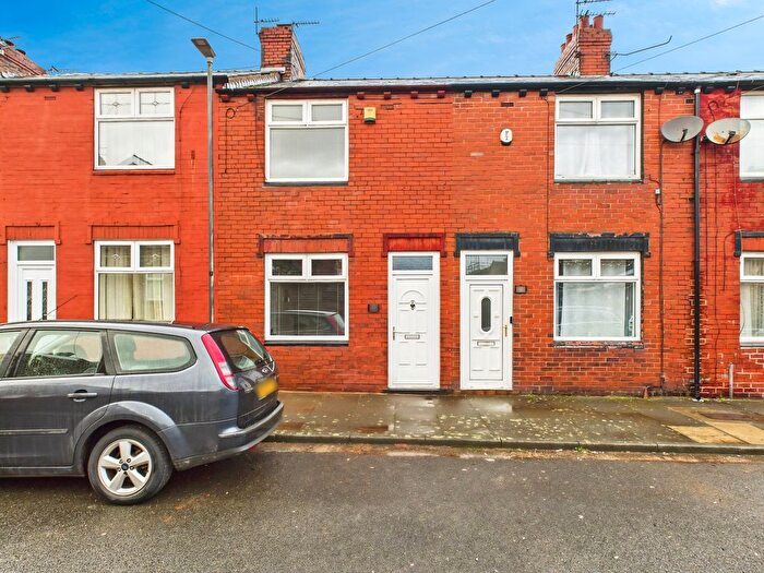 2 Bedroom Terraced House For Sale In Pitt Street, Fingerpost, St Helens, WA9