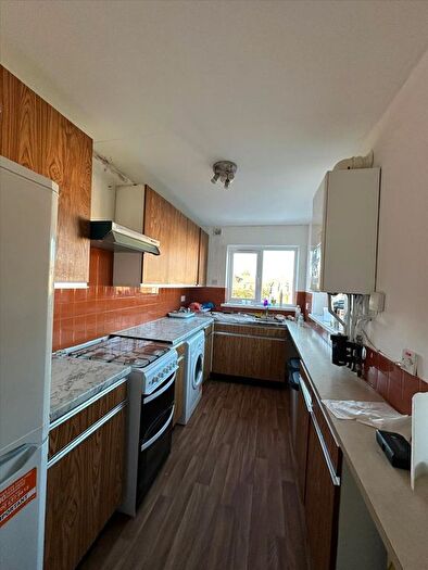 2 Bedroom Flat To Rent In Belmont Road, London, N15