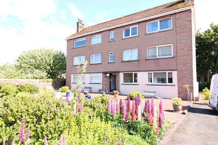 1 Bedroom Flat To Rent In Kelburn Court, Largs, KA30