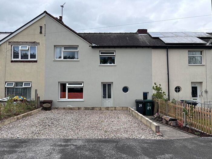 3 Bedroom Terraced House For Sale In Coton Park, Swadlincote, DE12