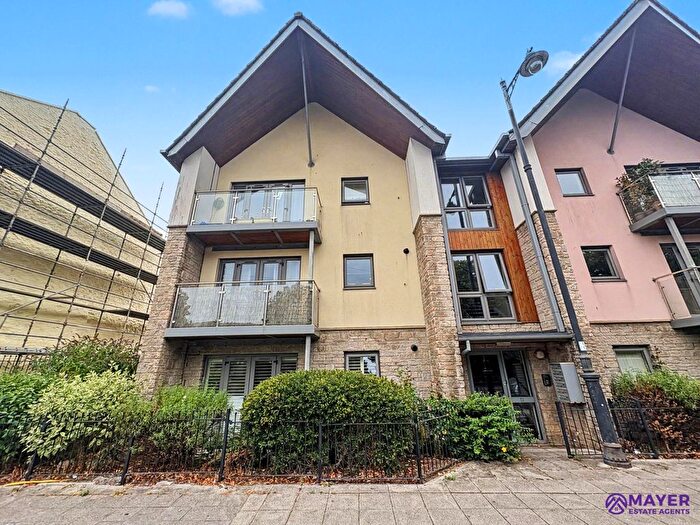 2 Bedroom Semi-Detached House For Sale In Chapel Street, Plymouth, PL1