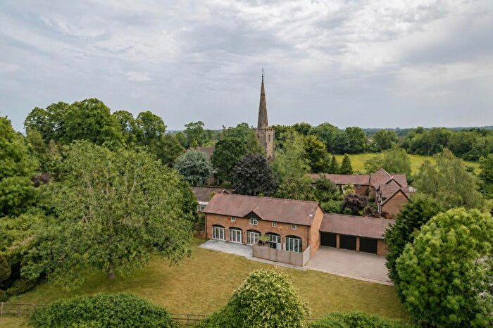 3 Bedroom Semi-Detached House For Sale In Church Lane, Bickenhill, Solihull, B92