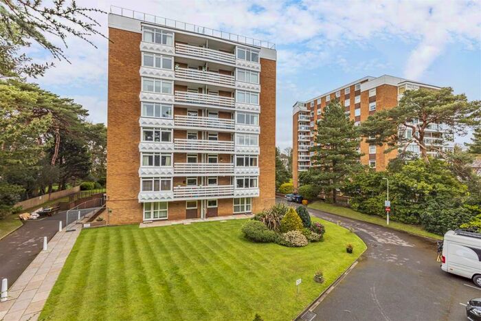 2 Bedroom Flat To Rent In Manor Road, Bournemouth, BH1