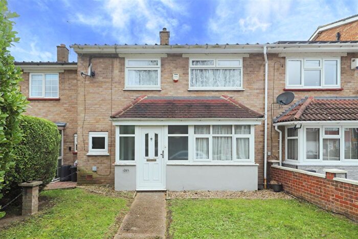 2 Bedroom Terraced House For Sale In Wordsworth Way, West Drayton, UB7